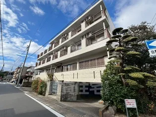 服部マンション【3階】の外観