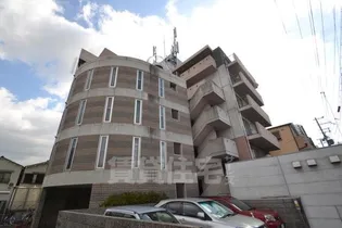 Y’sコート蘭びっく【2階】の外観