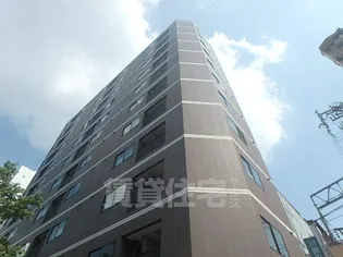 シャトーアルーフ【7階】の外観