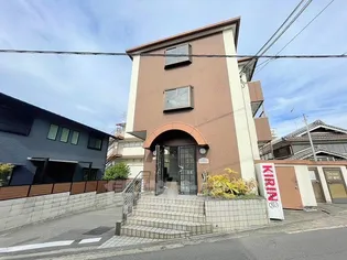 リベラルコートの画像