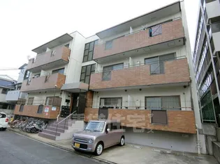 京都府京都市伏見区桃山水野左近東町【マンション】の外観