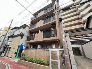 ラミアカーサの画像