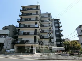 シャトル松尾の画像