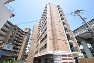 Luxe田辺【2階】の外観