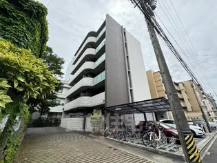 グランコート東山【2階】の外観