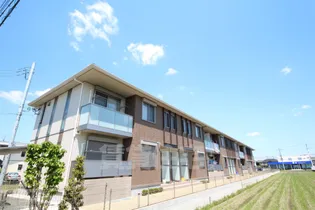 シャーメゾン真菅の画像