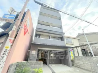 プラムズ天神の画像