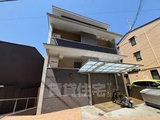 クレアーレ富小路【3階】の外観