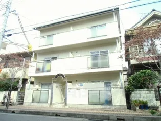 プチ シェ モアの画像