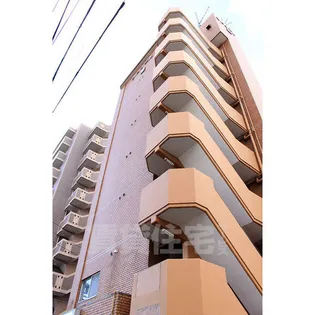 ラ トゥール豊の画像