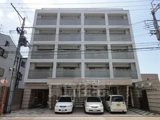 ネヴェルプレヌーヴの画像