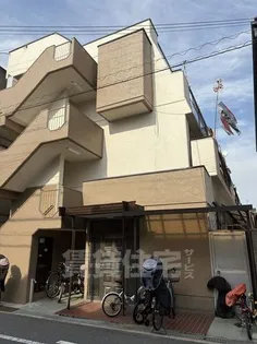 コーポひずる【3階】の外観