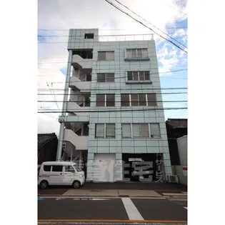 グランブルー【3階】の外観