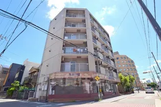 サンリット新大阪【5階】の外観