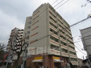 ベルフェリーク新神戸【4階】の外観