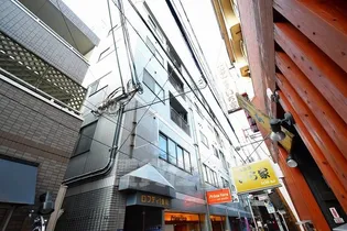 ロフティー1番館【3階】の外観