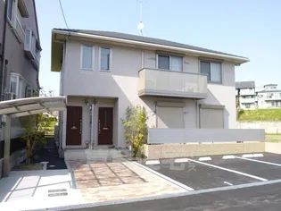 LALUCE A棟の画像