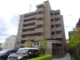 デルニエ向日町の画像