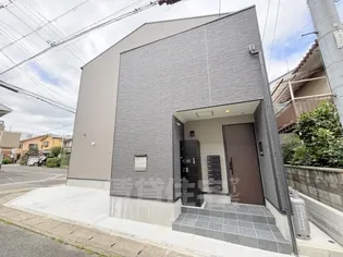 「カデンツァ」【2階】の外観