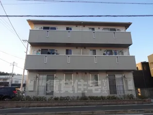 WEST WING【3階】の外観