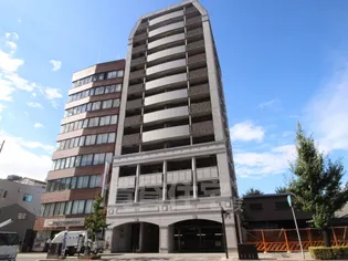 ベラジオ五条堀川【8階】の外観