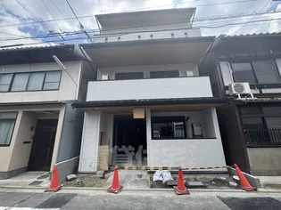 アドバンスコート四条堀川2【2階】の外観
