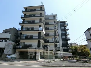 シャトル松尾の画像