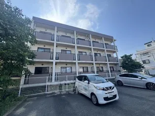 ジュネス春日【1階】の外観