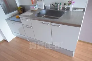 グランシャリオ【2階】のキッチン