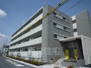 大阪府高槻市芝生町1丁目【マンション】の外観