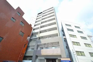 オクトレーベン新大阪【3階】の外観
