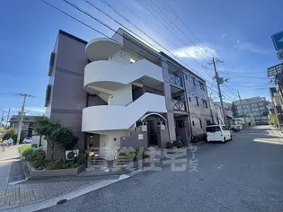 ドルフ北口の画像
