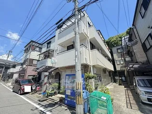 ビクトワール・シェル【3階】の外観