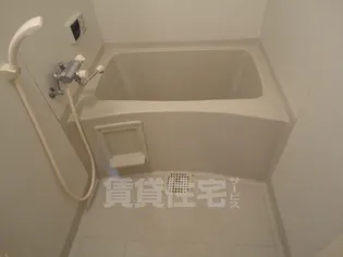 パラツィーナエスタ仁川【2階】の風呂