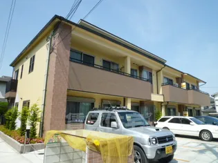 コンフォートプレイス【1階】の外観