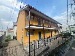 ビビエンダ甲東【1階】の外観