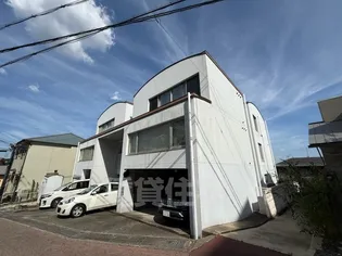 AZ【2階】の外観