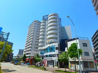 ドゥエトワール【6階】の外観