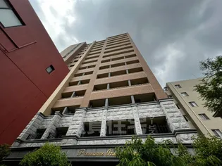 プレサンス泉セントマーク【4階】の外観