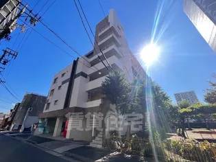 三秀レジデンス【6階】の外観