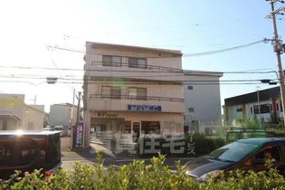 フィールドスルー司マンション【2階】の外観