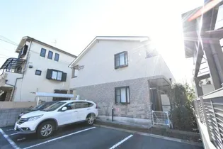 大阪府堺市西区鳳中町4丁【アパート】の外観