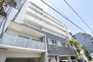 APPLAUSE【4階】の外観