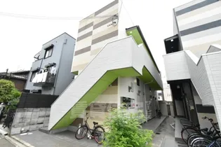 大阪府堺市西区鳳西町1丁【アパート】の外観