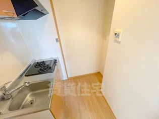 バーンズ巴【2階】の内装