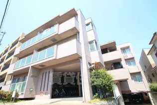 An House【3階】の外観