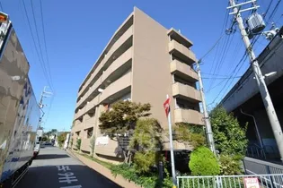 グランディール園田【3階】の外観