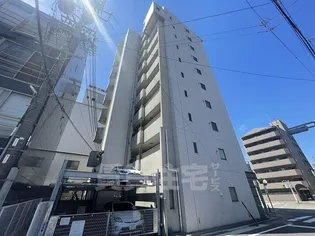 愛知県名古屋市千種区千種通6丁目【マンション】の外観