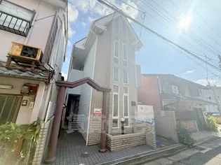 ソレイユ21四条大宮【1階】の外観