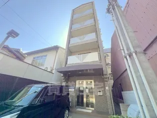 アブレスト四条大宮【3階】の外観